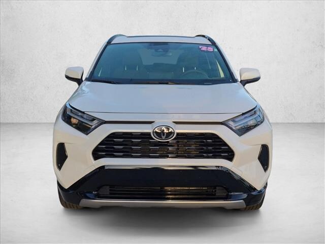 2025 Toyota RAV4 Hybrid