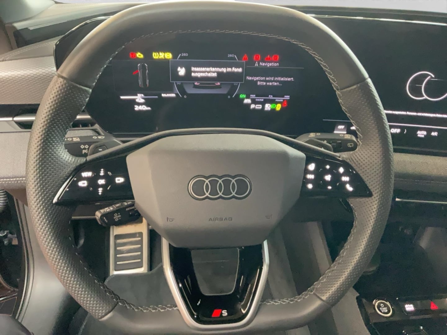 Bild über Audi A6 Avant e-tron e-tron quattro - für weitere Informationen kontaktieren Sie den Audi Partner