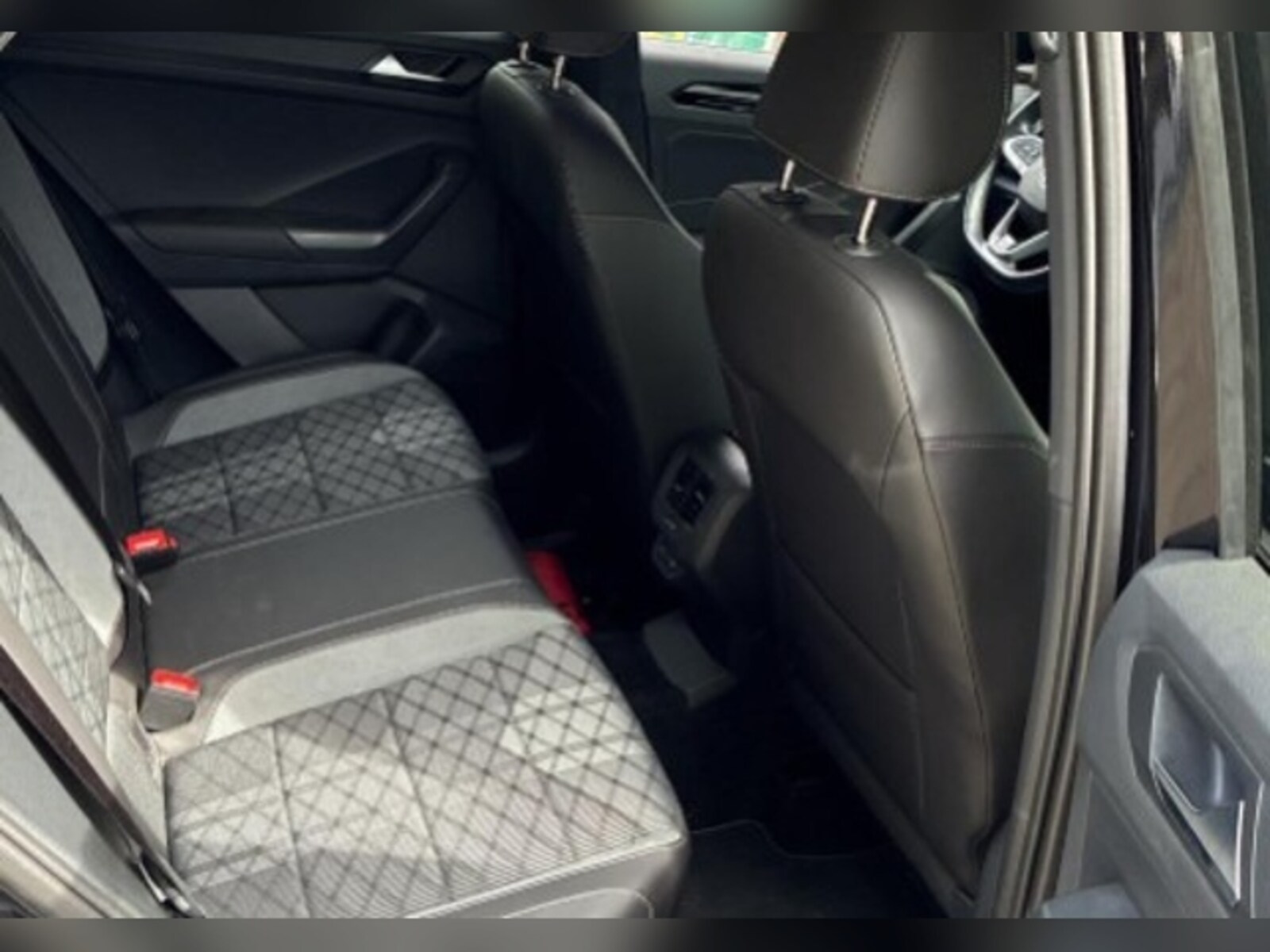 Volkswagen T-Roc – Bild 7