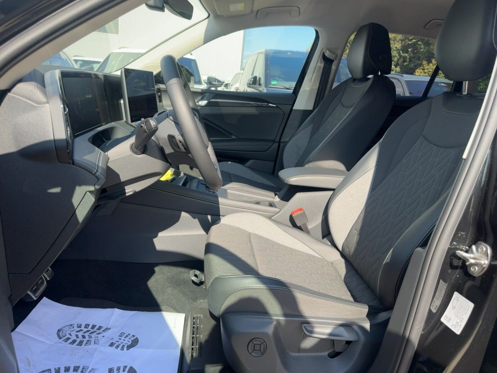 Volkswagen Tiguan – Bild 10