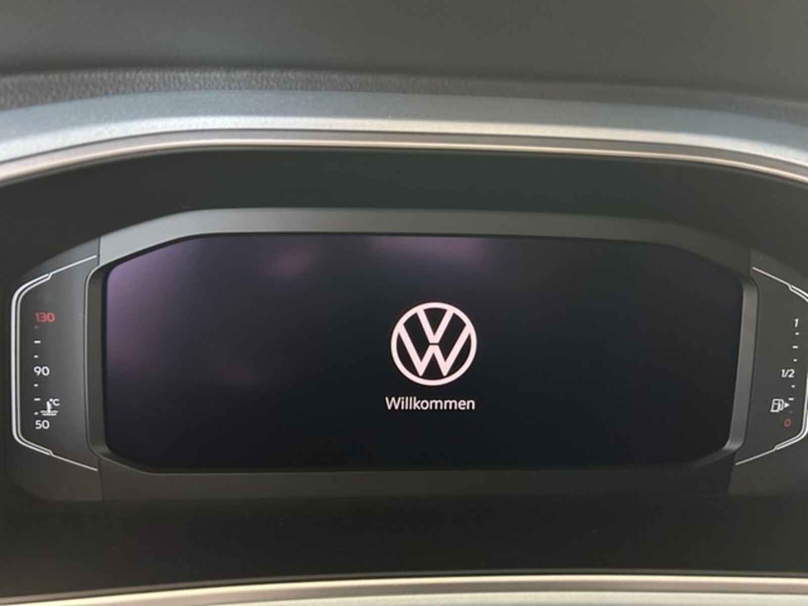 Volkswagen T-Roc – Bild 8