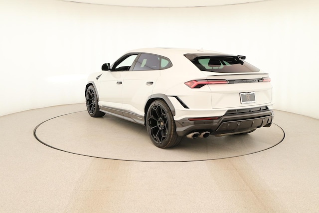 2023 Lamborghini Urus