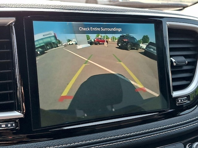 2025 Chrysler