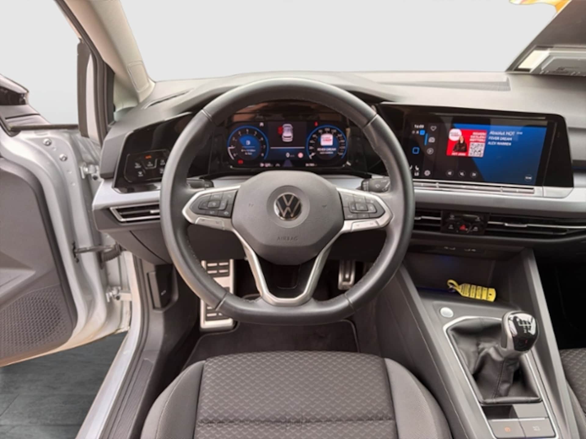 Volkswagen Golf Active