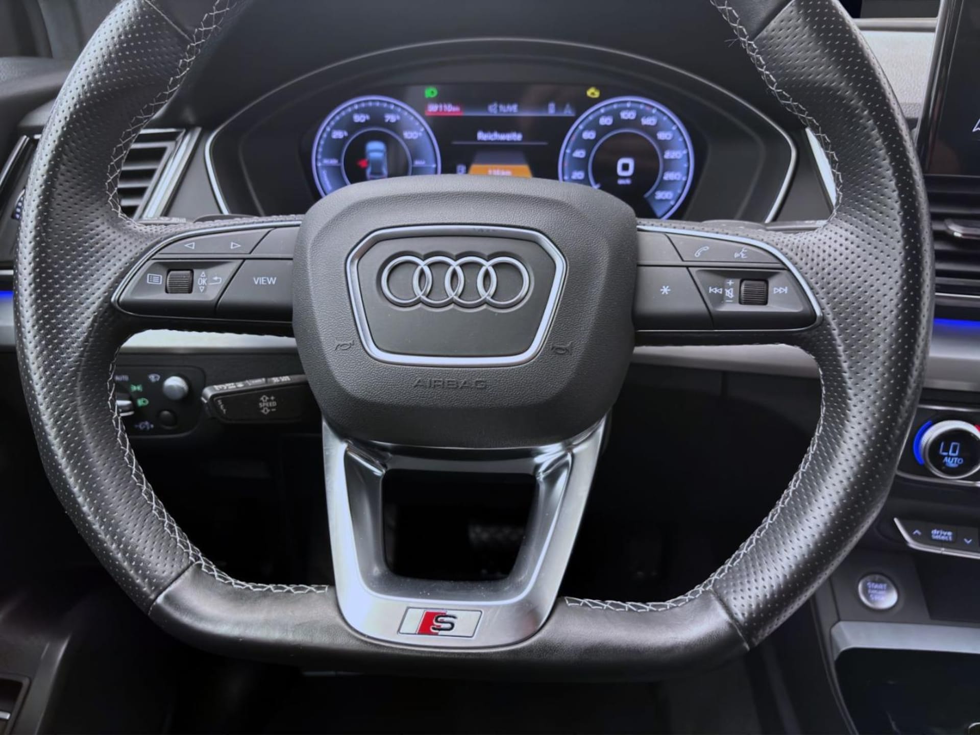 Audi Q5 TFSI e S line