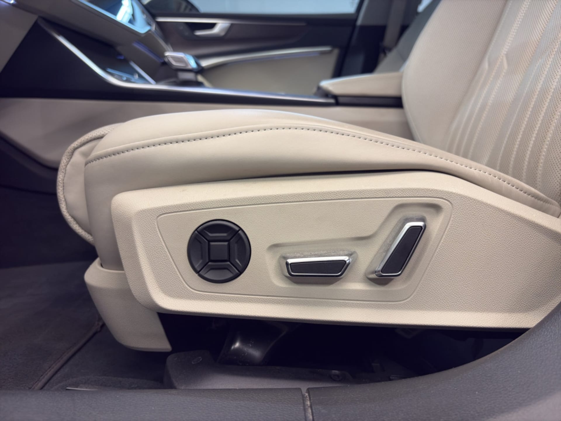 Audi A6 Avant Design