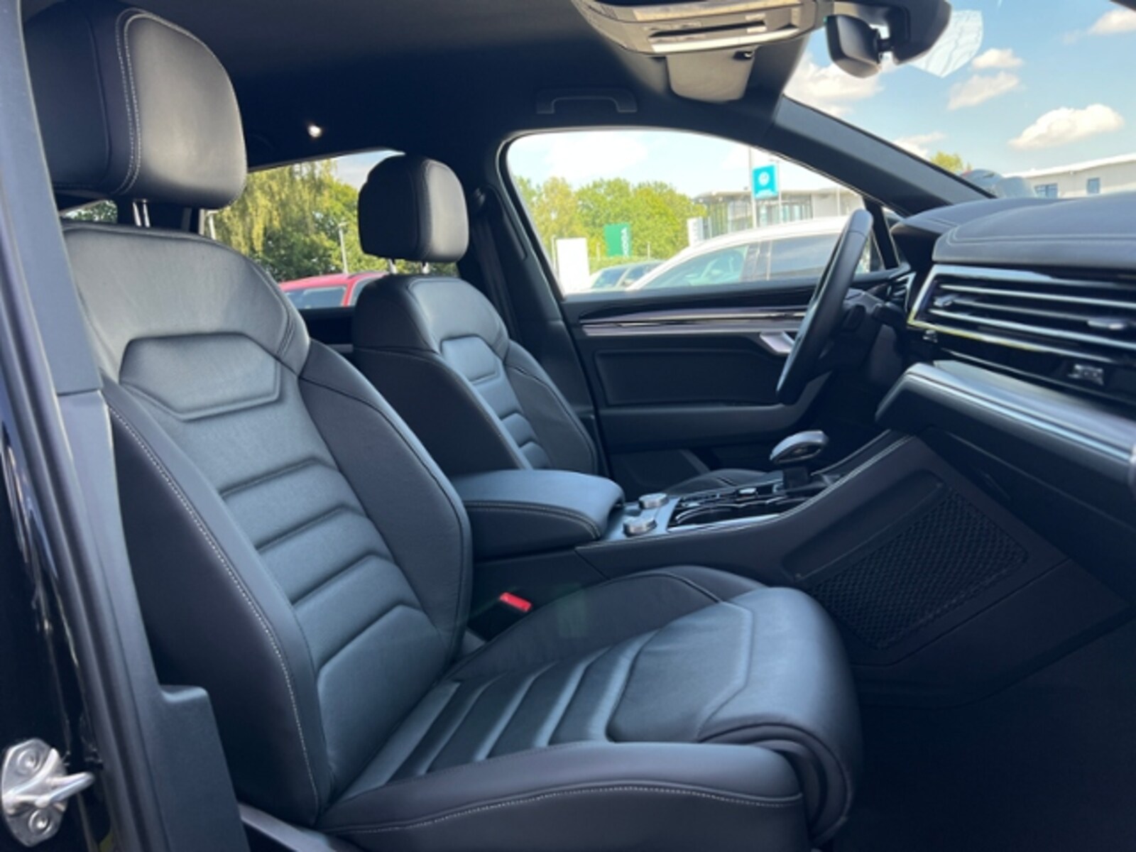 Volkswagen Touareg – Bild 9
