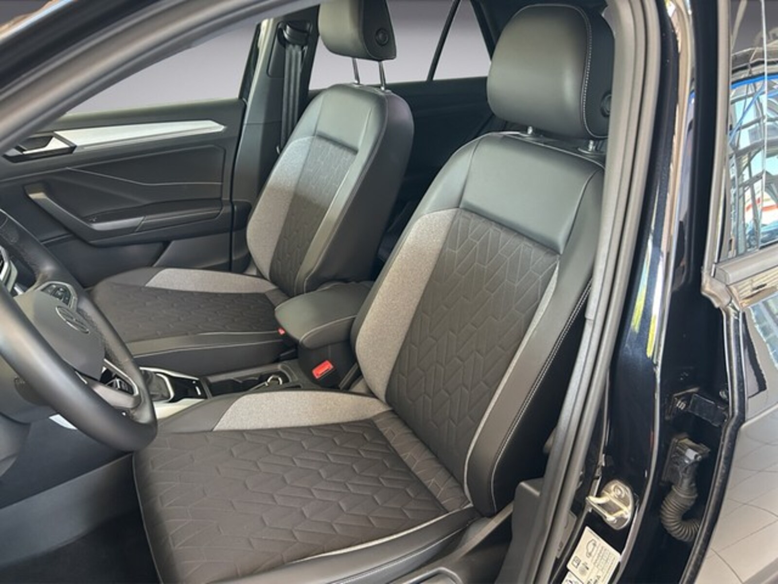 Volkswagen T-Roc – Bild 7