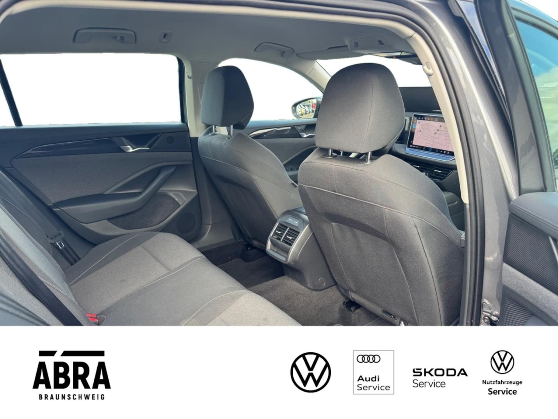 Volkswagen Passat Basis-Modell