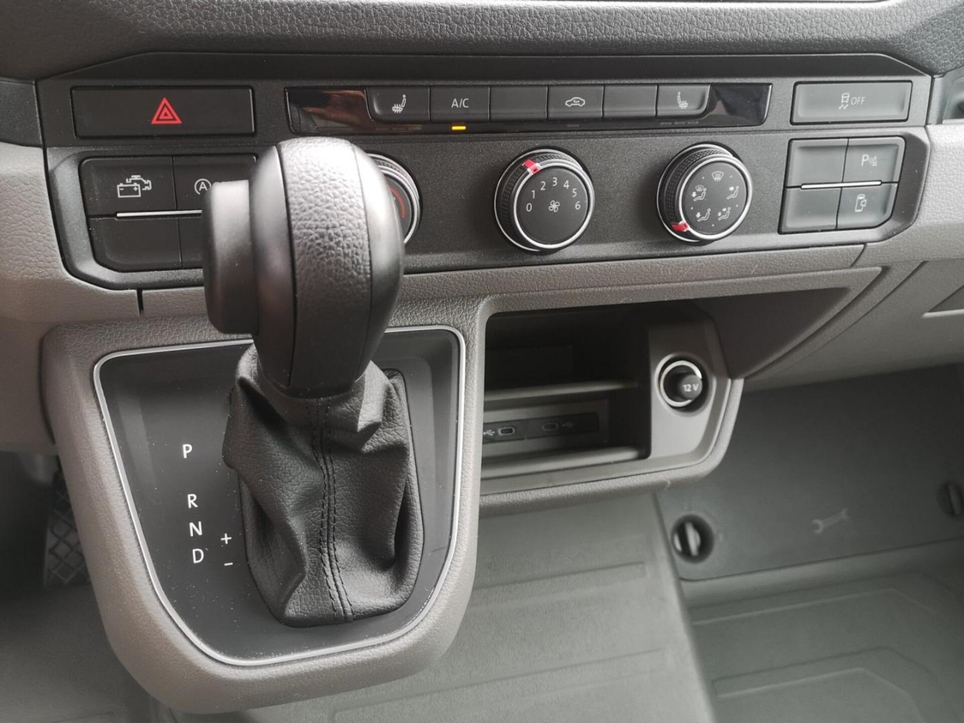 Volkswagen Grand California 600