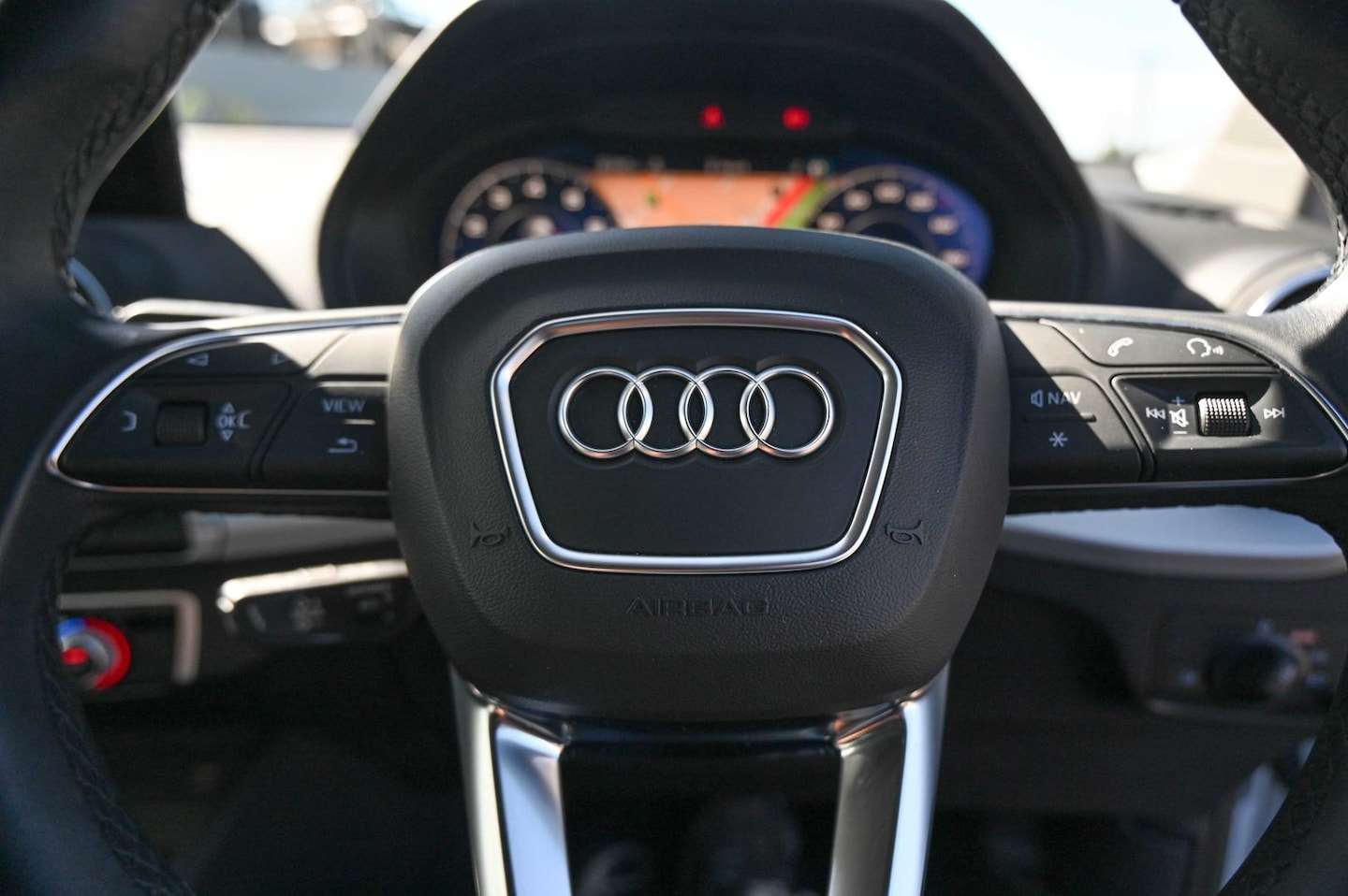 Image about Audi Q2 35 TFSI S tronic