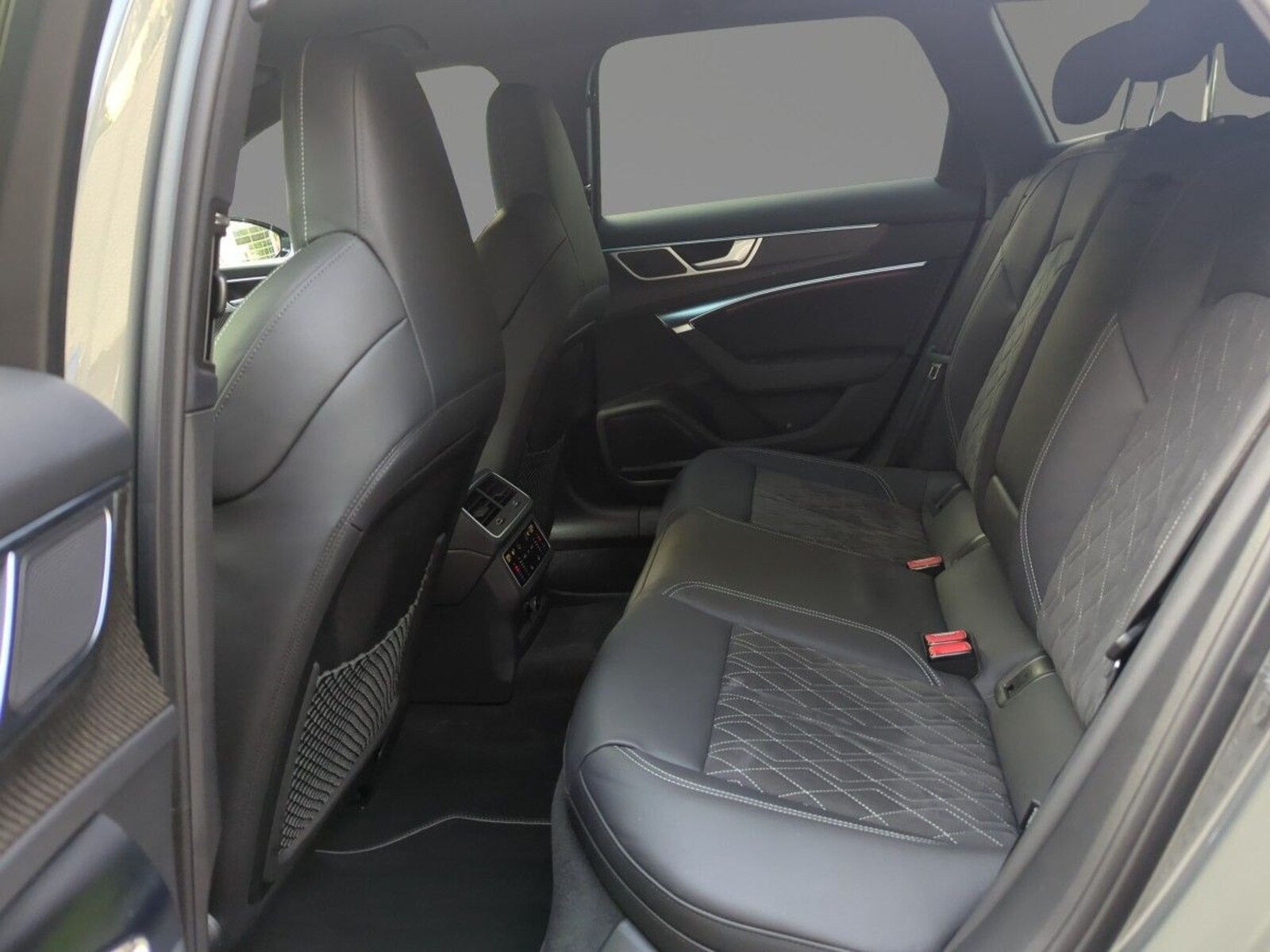 Audi S6 Avant – Bild 8