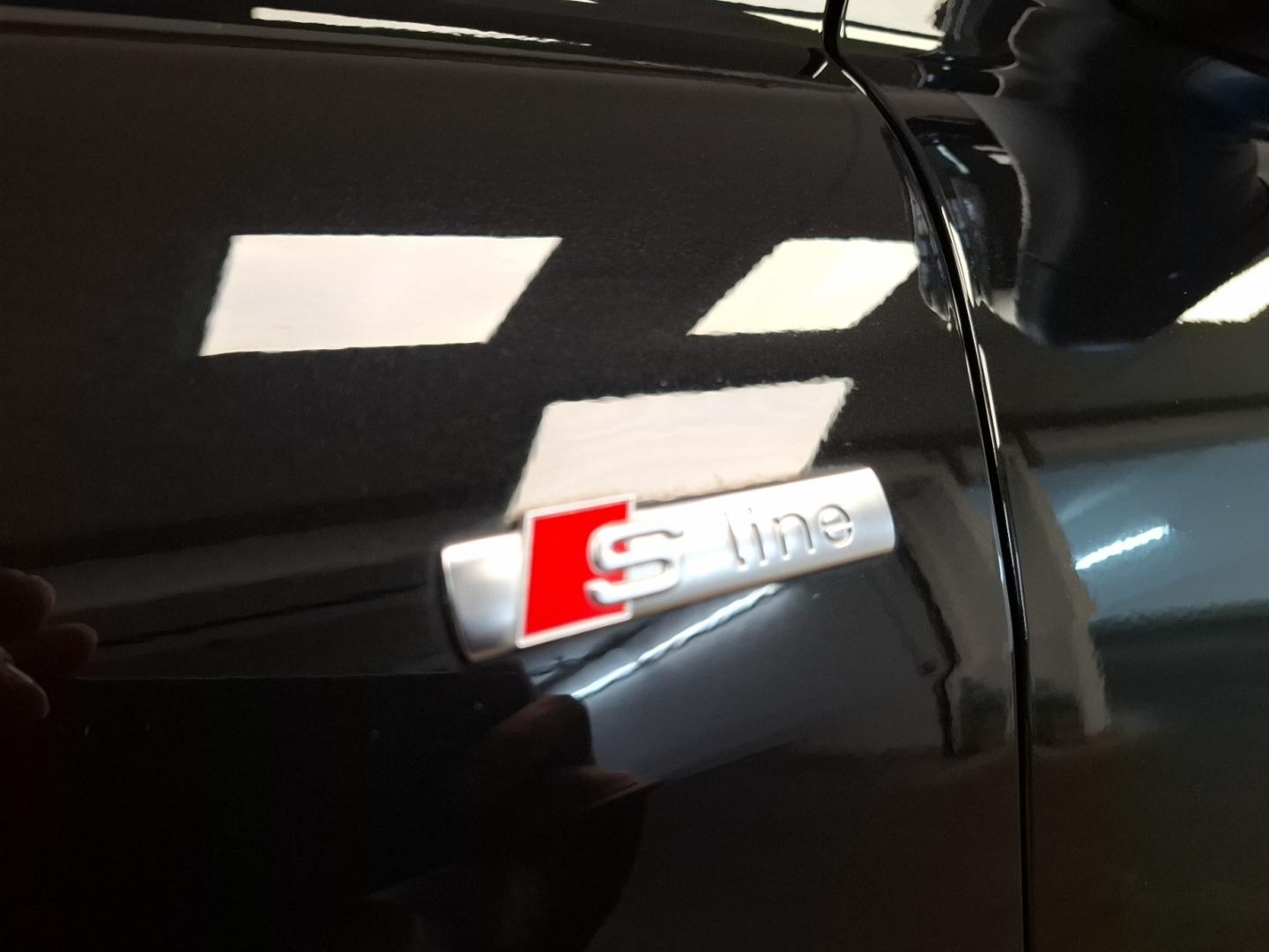 Image about Audi Q4 e-tron 40 e-tron