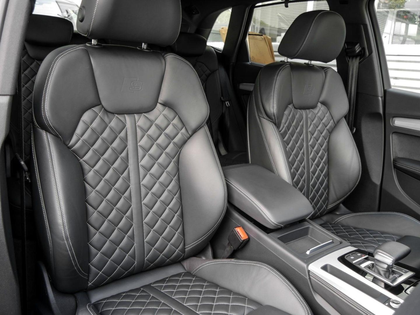 Bild über Audi Q5 TFSI e S line 55 TFSI e quattro S tronic - für weitere Informationen kontaktieren Sie den Audi Partner