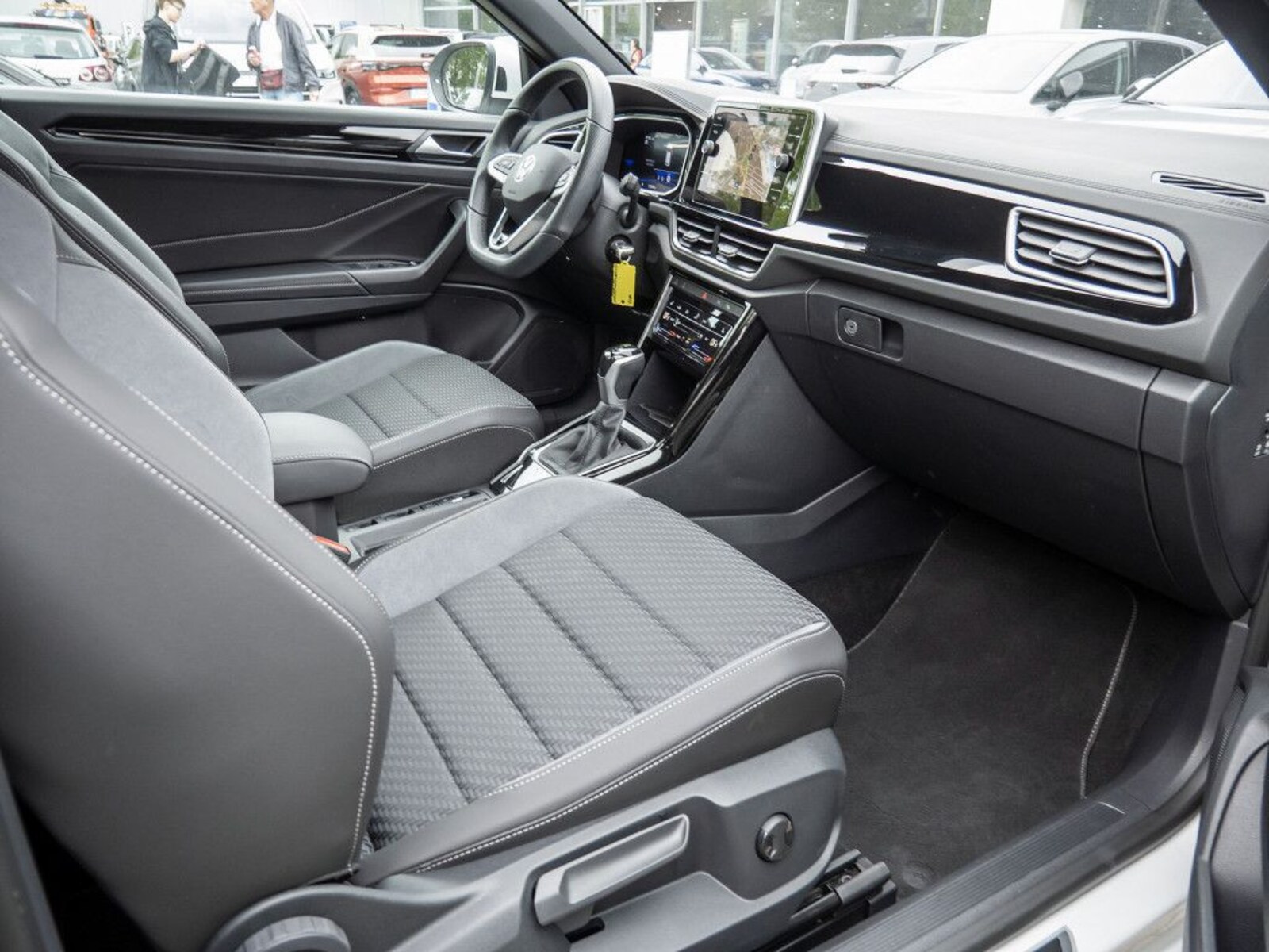 Volkswagen T-Roc Cabriolet – Bild 5