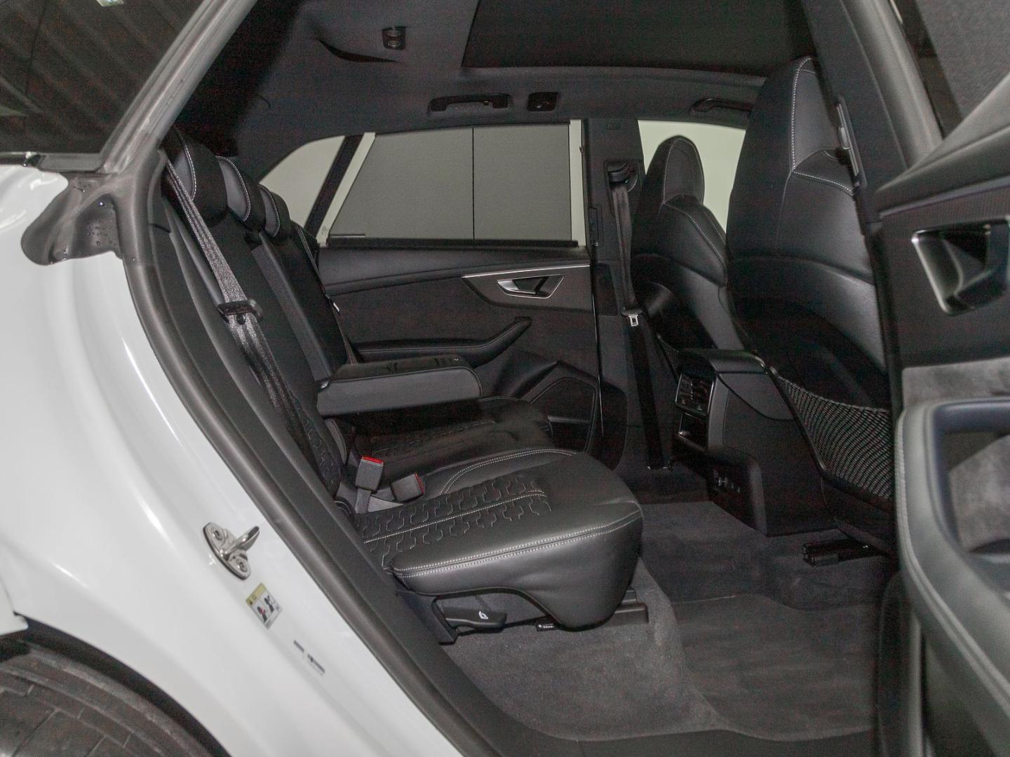 Image about Audi RS Q8 TFSI quattro tiptronic
