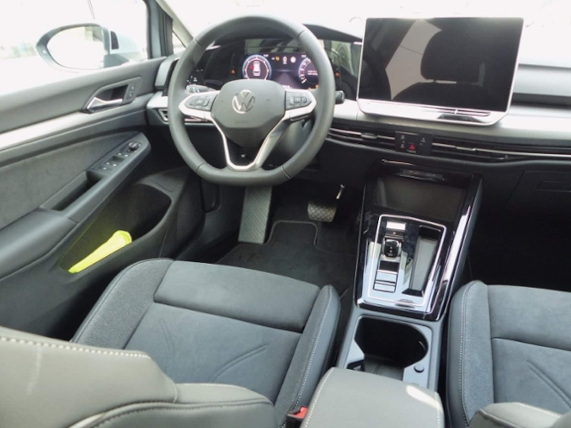 Volkswagen Golf Variant Style