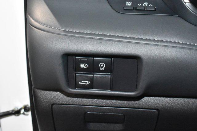2025 Toyota Highlander 14