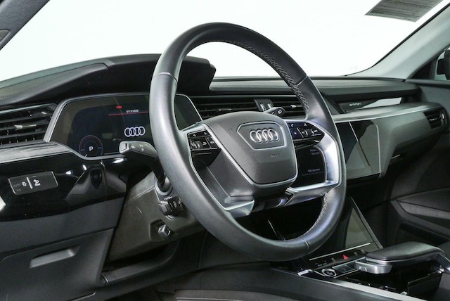 2023 Audi e-tron