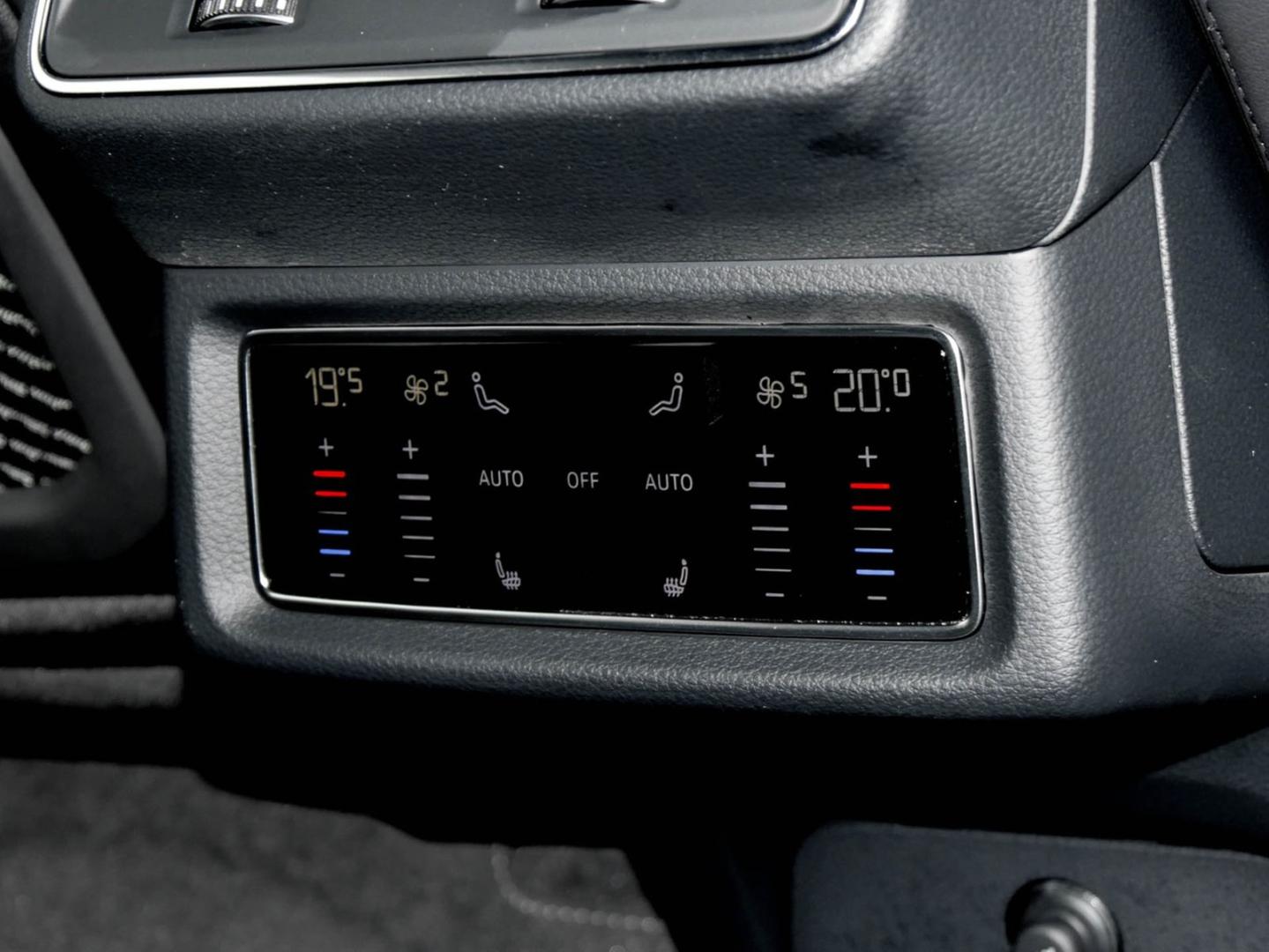 Image about Audi Q8 e-tron advanced 55 e-tron quattro