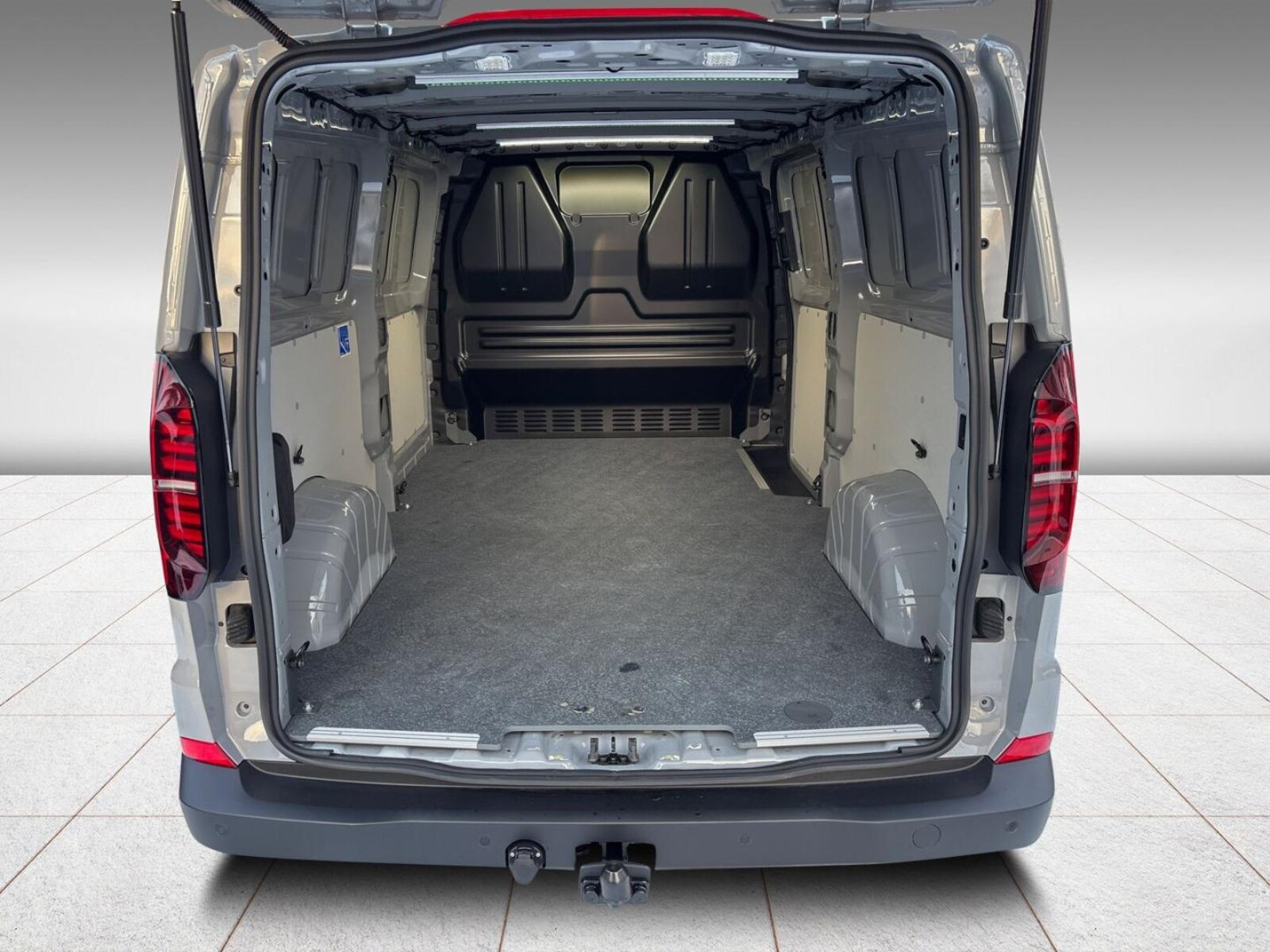 Volkswagen Transporter Kasten langer Radstand – Bild 15