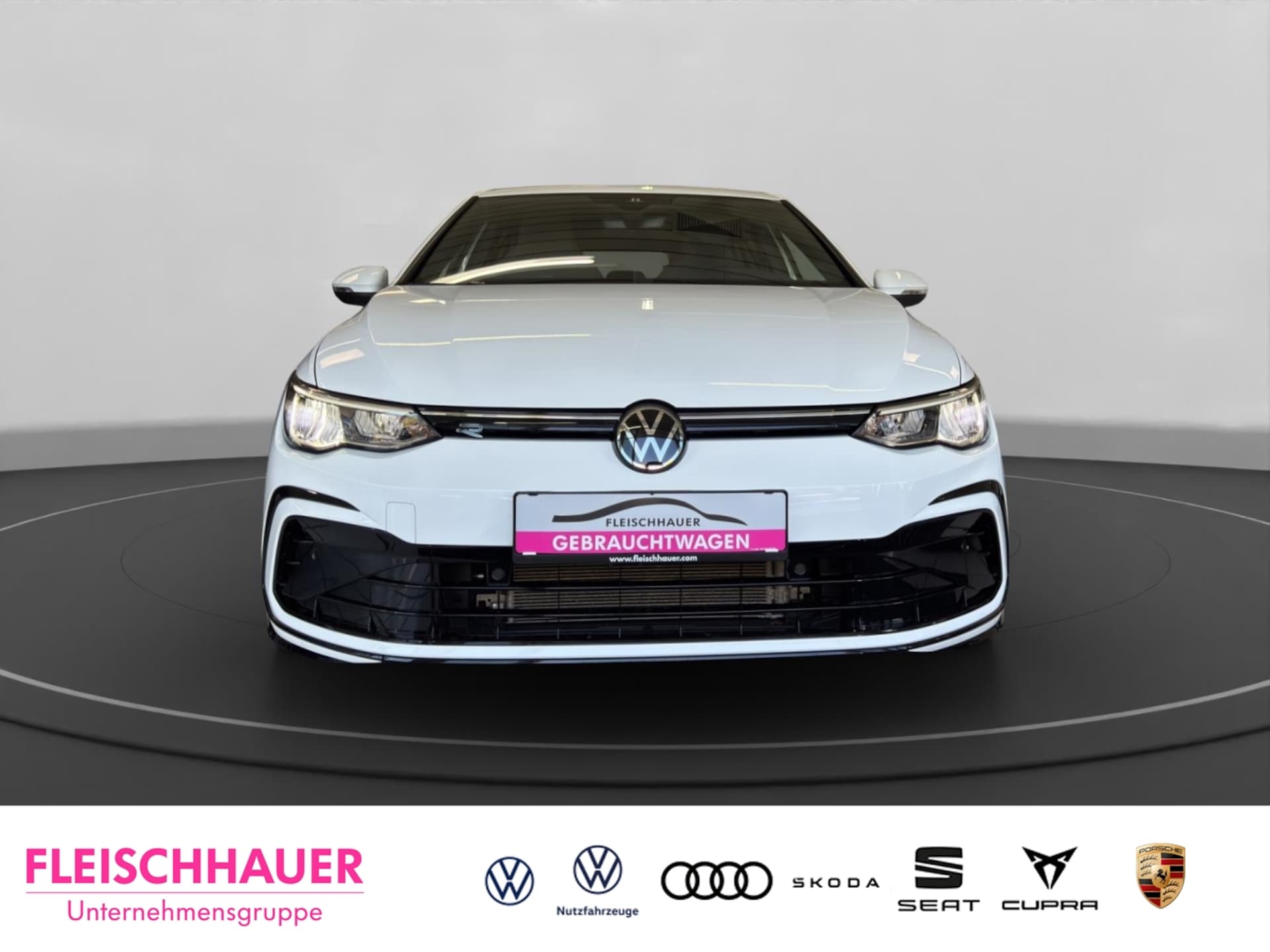 Volkswagen Golf R-Line