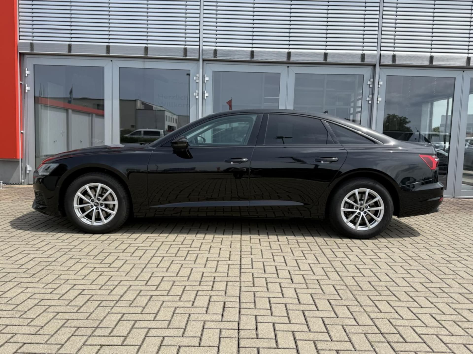 Audi A6 Limousine