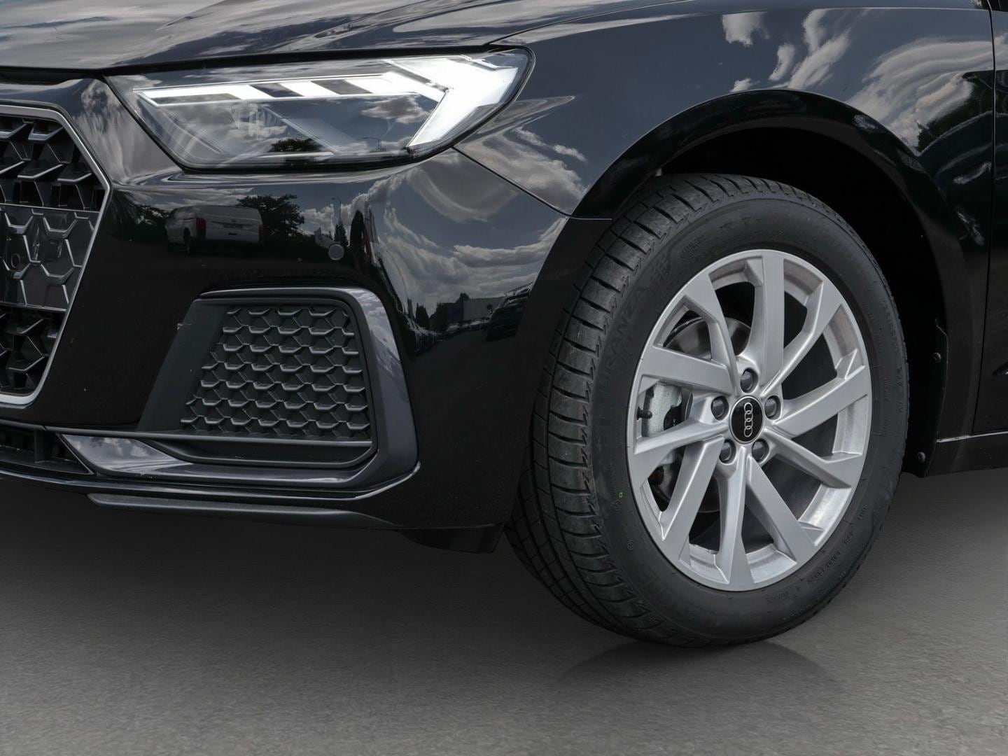 Bild über Audi A1 Sportback advanced 25 TFSI S tronic - für weitere Informationen kontaktieren Sie den Audi Partner