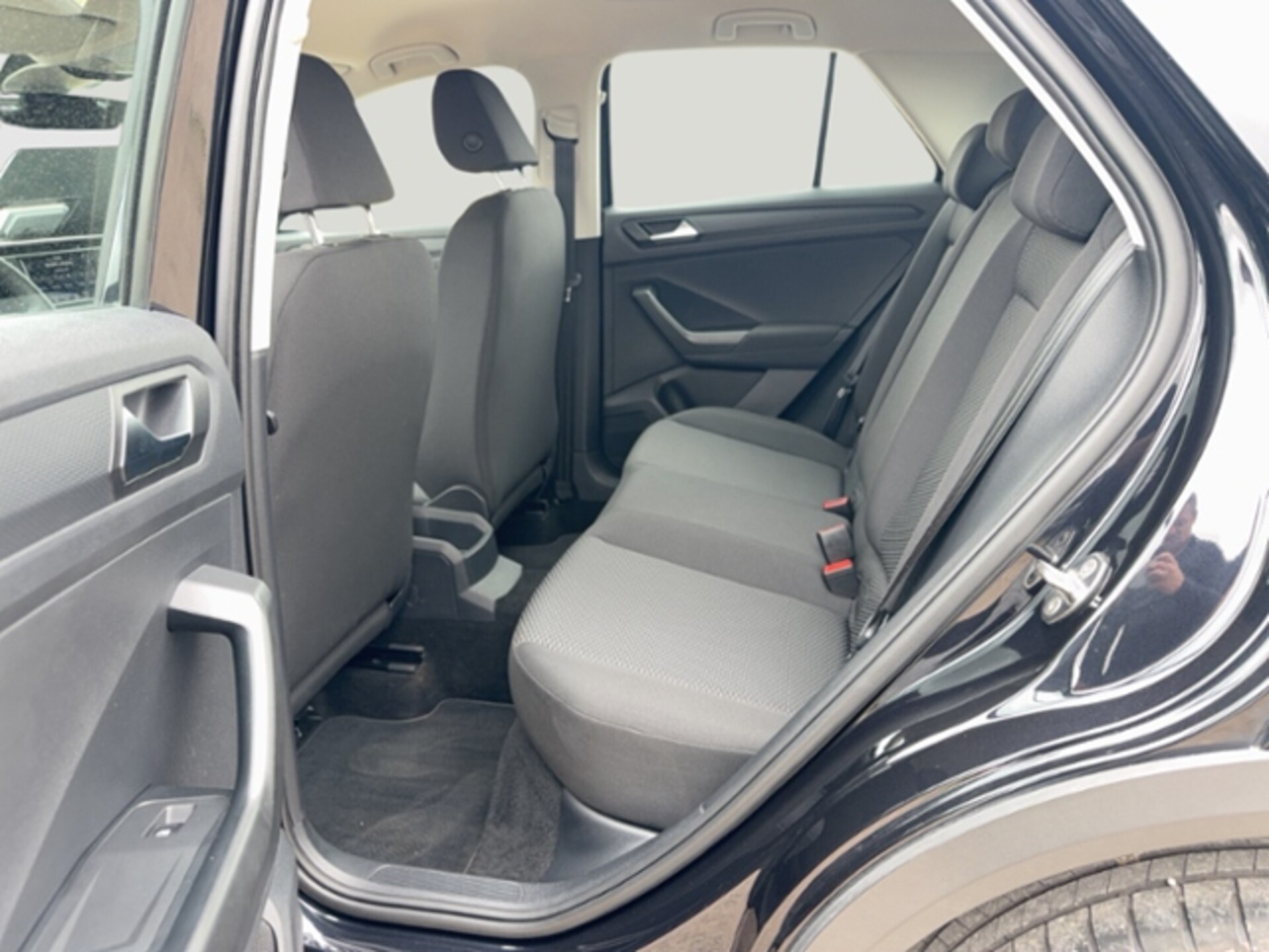 Volkswagen T-Roc Basis-Modell