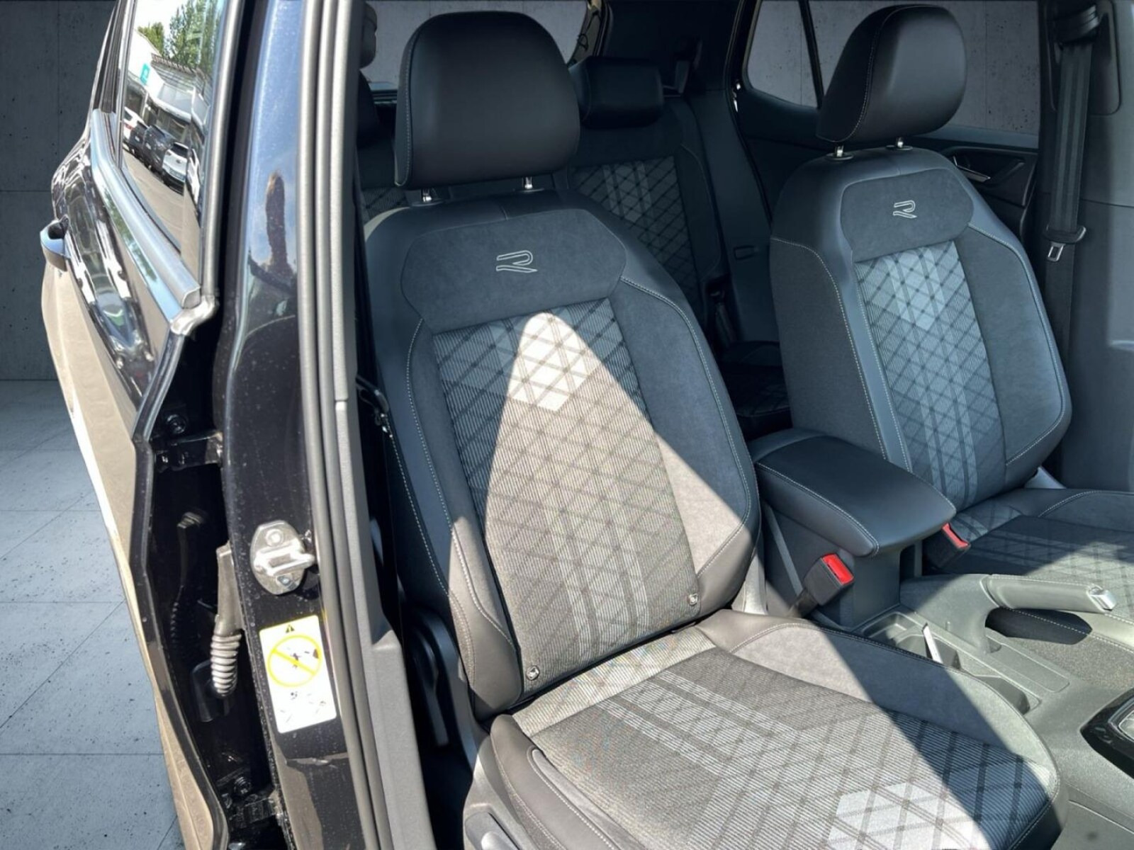 Volkswagen T-Cross – Bild 17