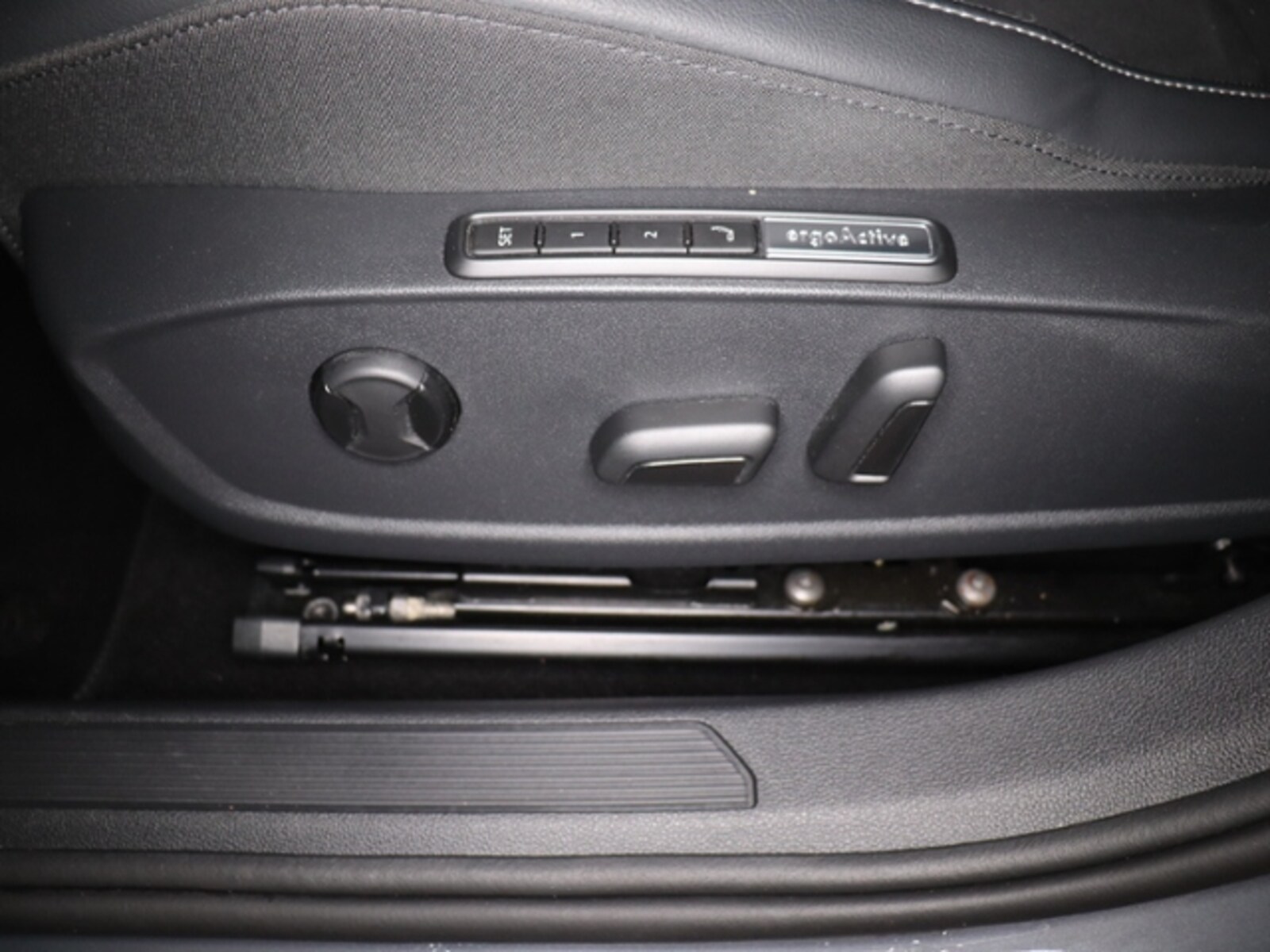 Volkswagen Golf – Bild 9
