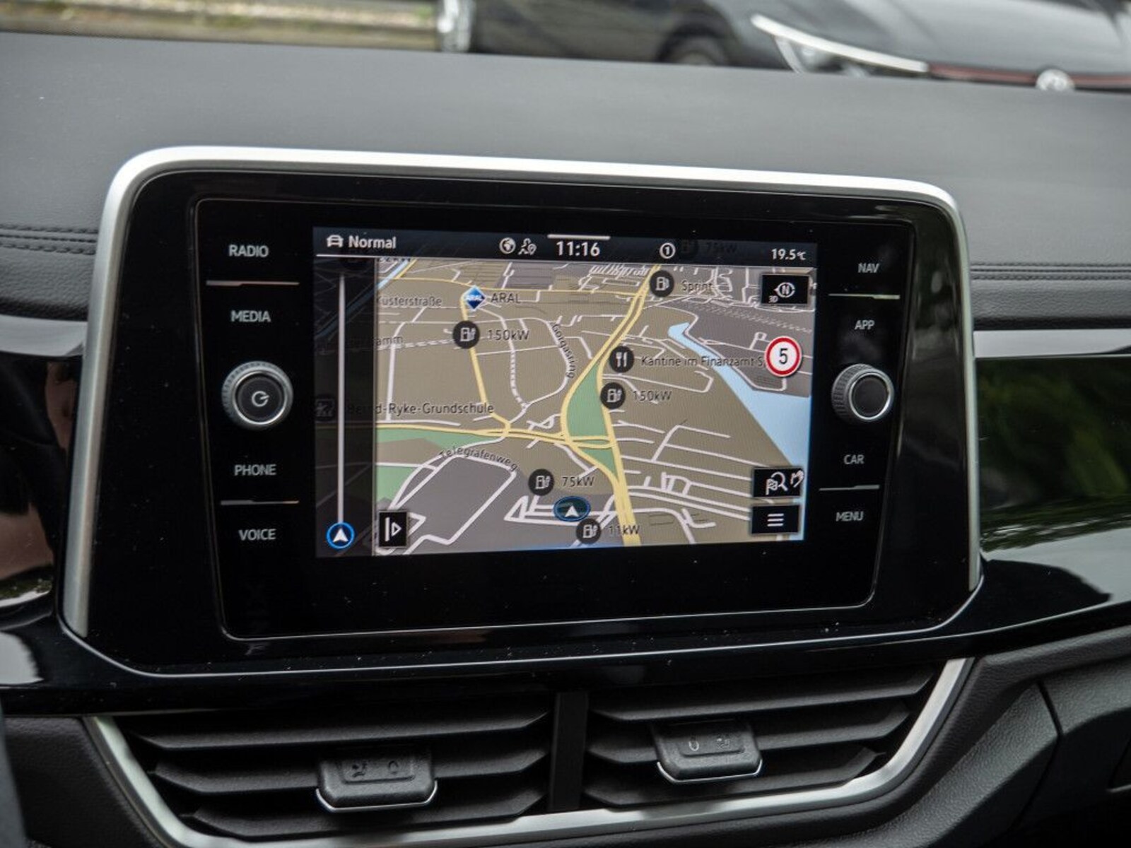 Volkswagen T-Roc Cabriolet – Bild 12