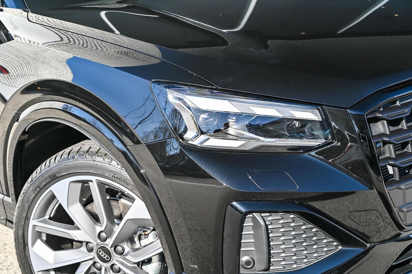 Image about Audi Q2 35 TFSI S tronic