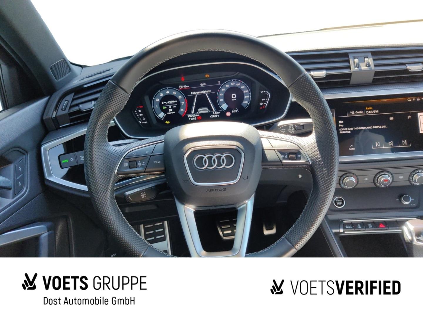 Bild über Audi Q3 Sportback 35 TFSI S tronic - für weitere Informationen kontaktieren Sie den Audi Partner