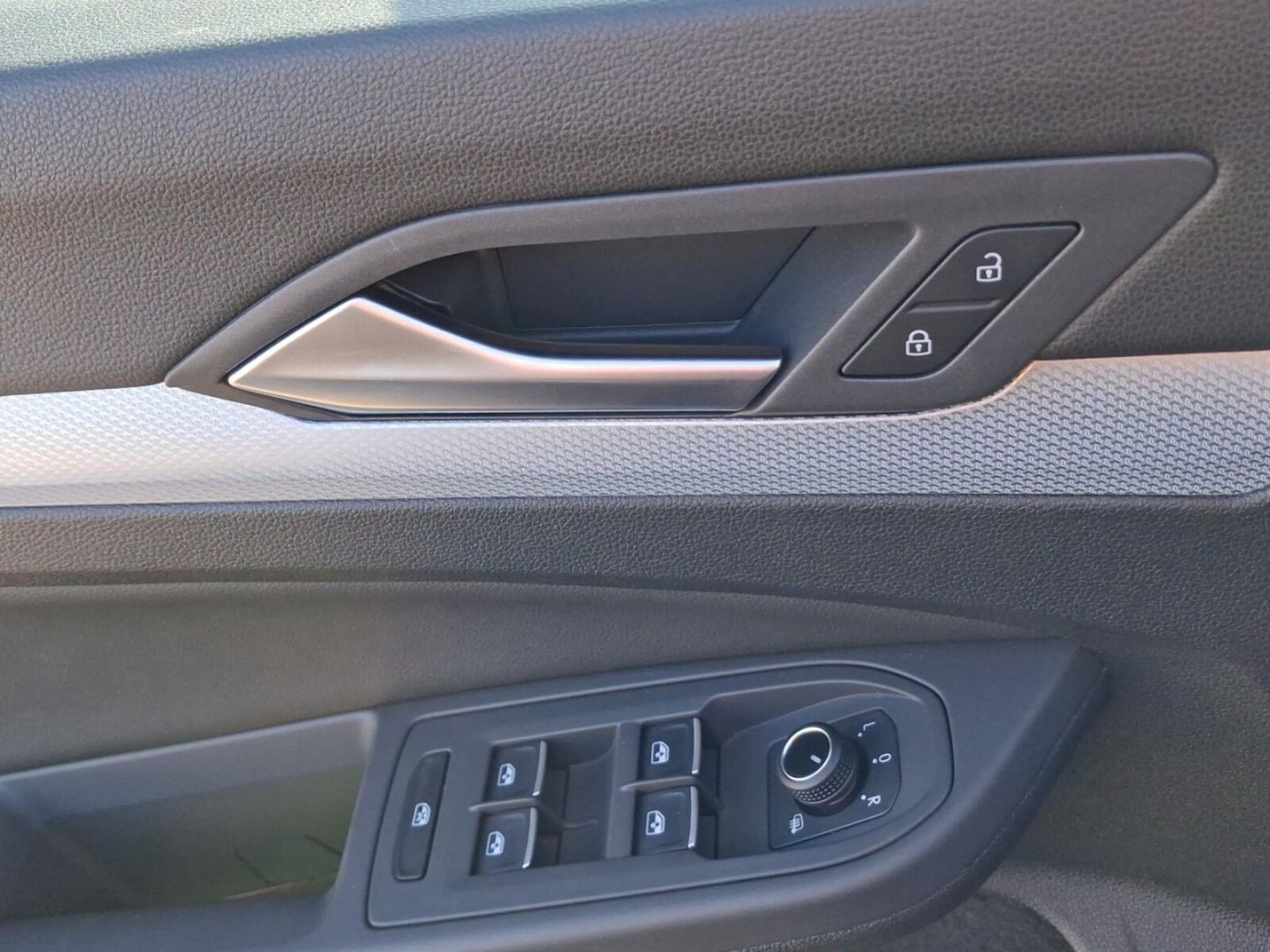 Volkswagen Golf Variant – Bild 8