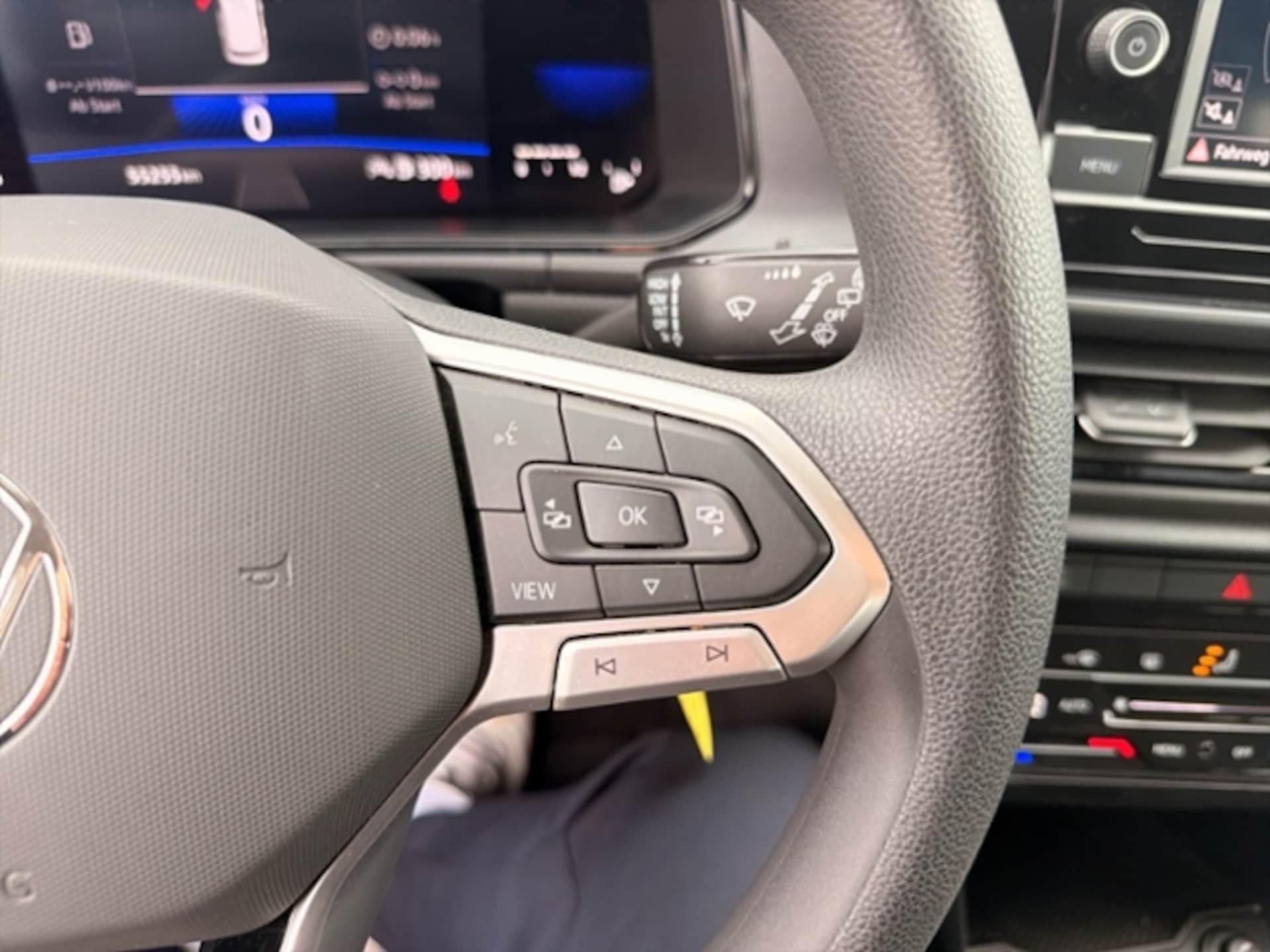 Volkswagen T-Roc Basis-Modell