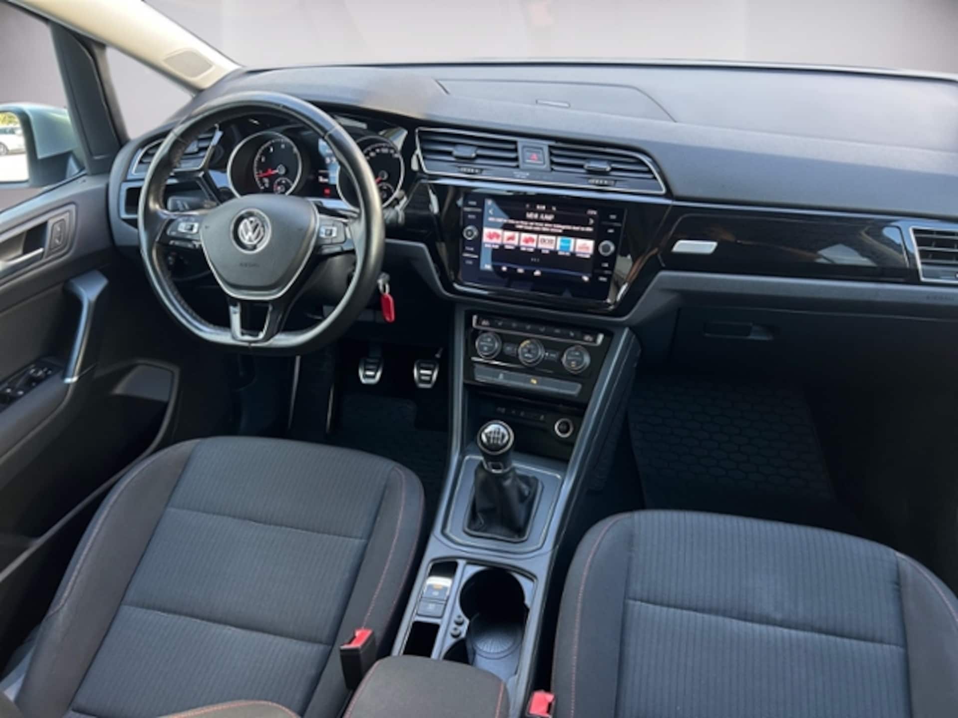 Volkswagen Touran SOUND