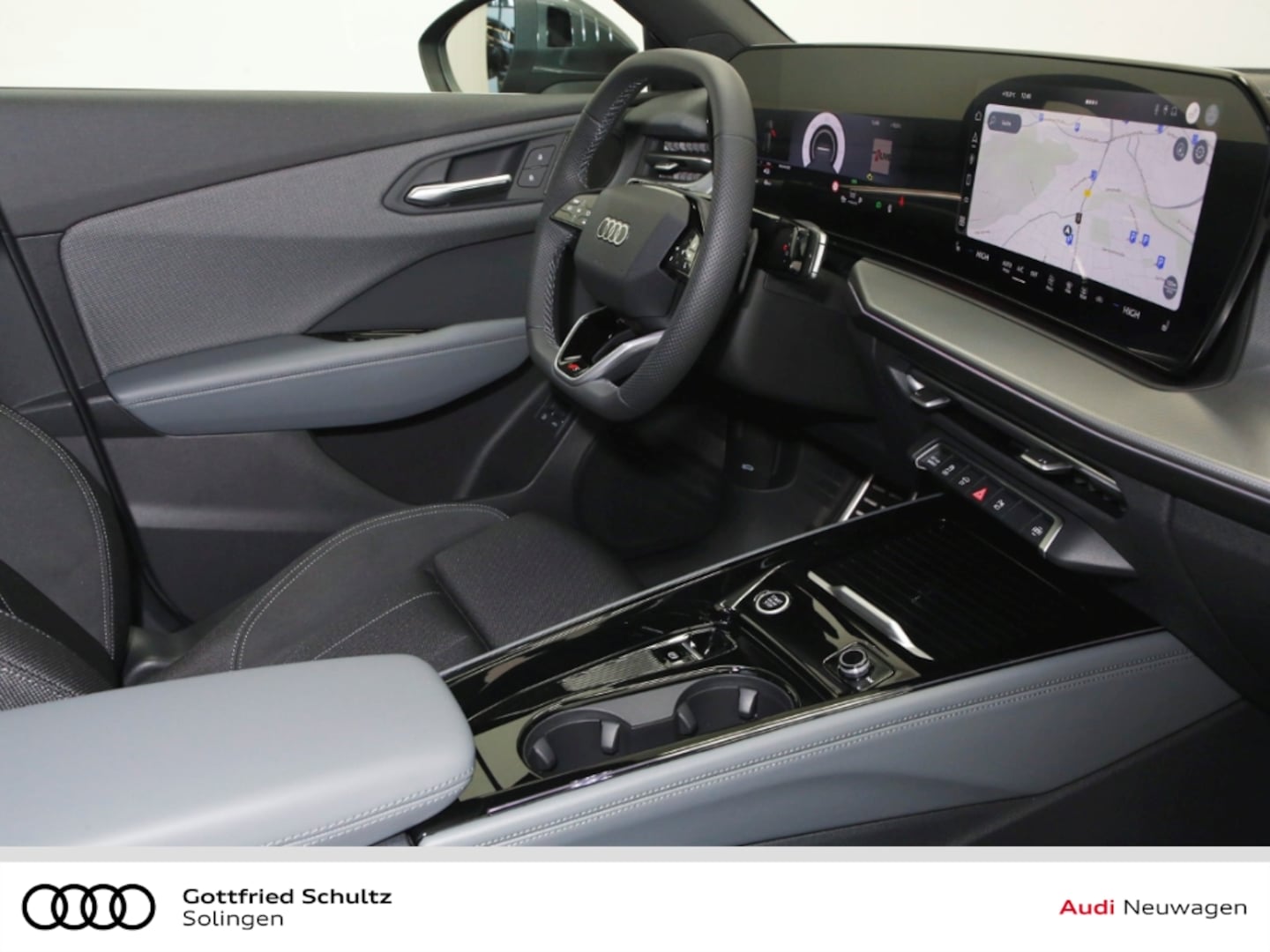 Bild über Audi Q3 Sportback e-hybrid e-hybrid 200 kW S tronic - für weitere Informationen kontaktieren Sie den Audi Partner