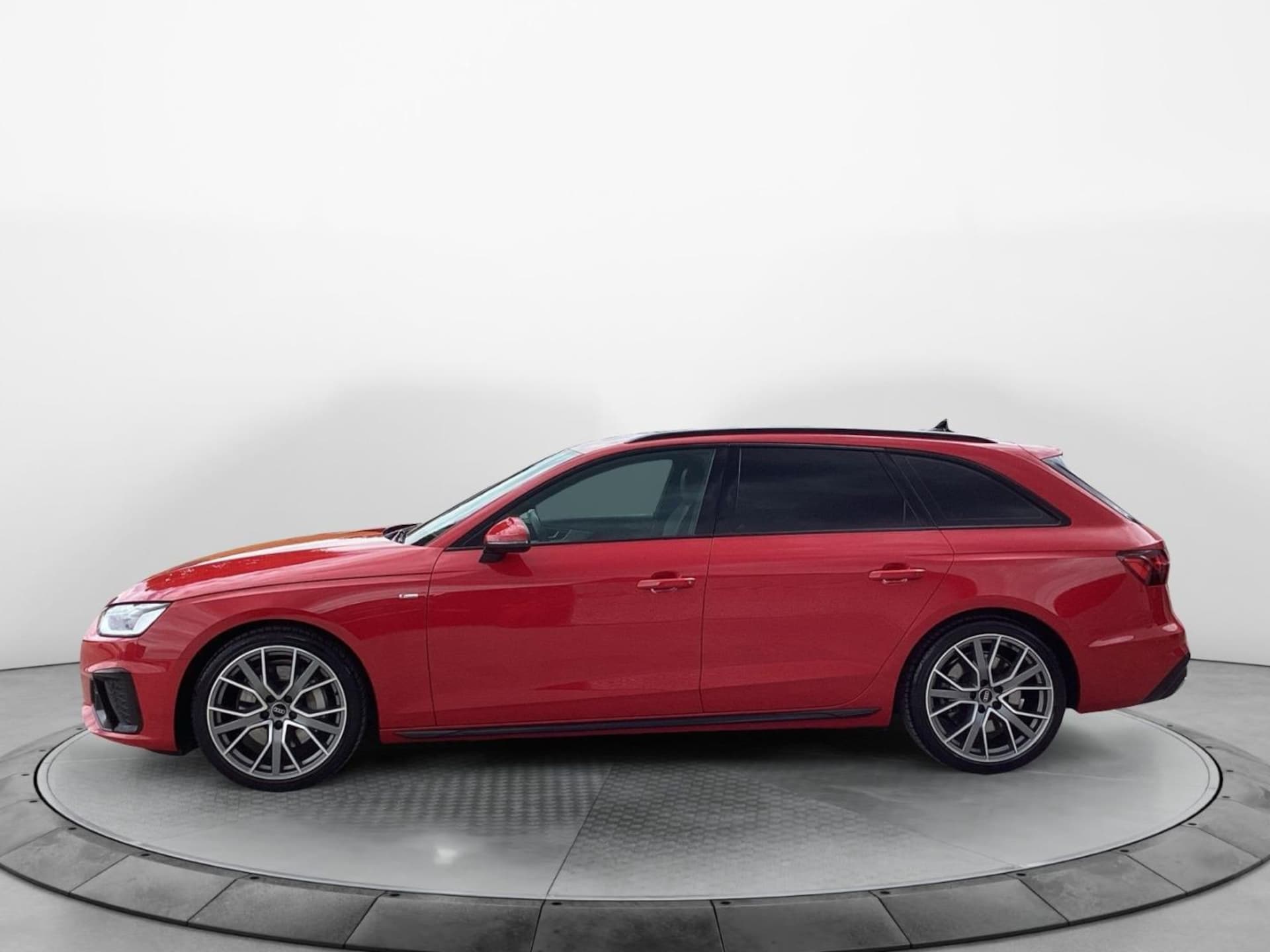 Audi A4 Avant S line