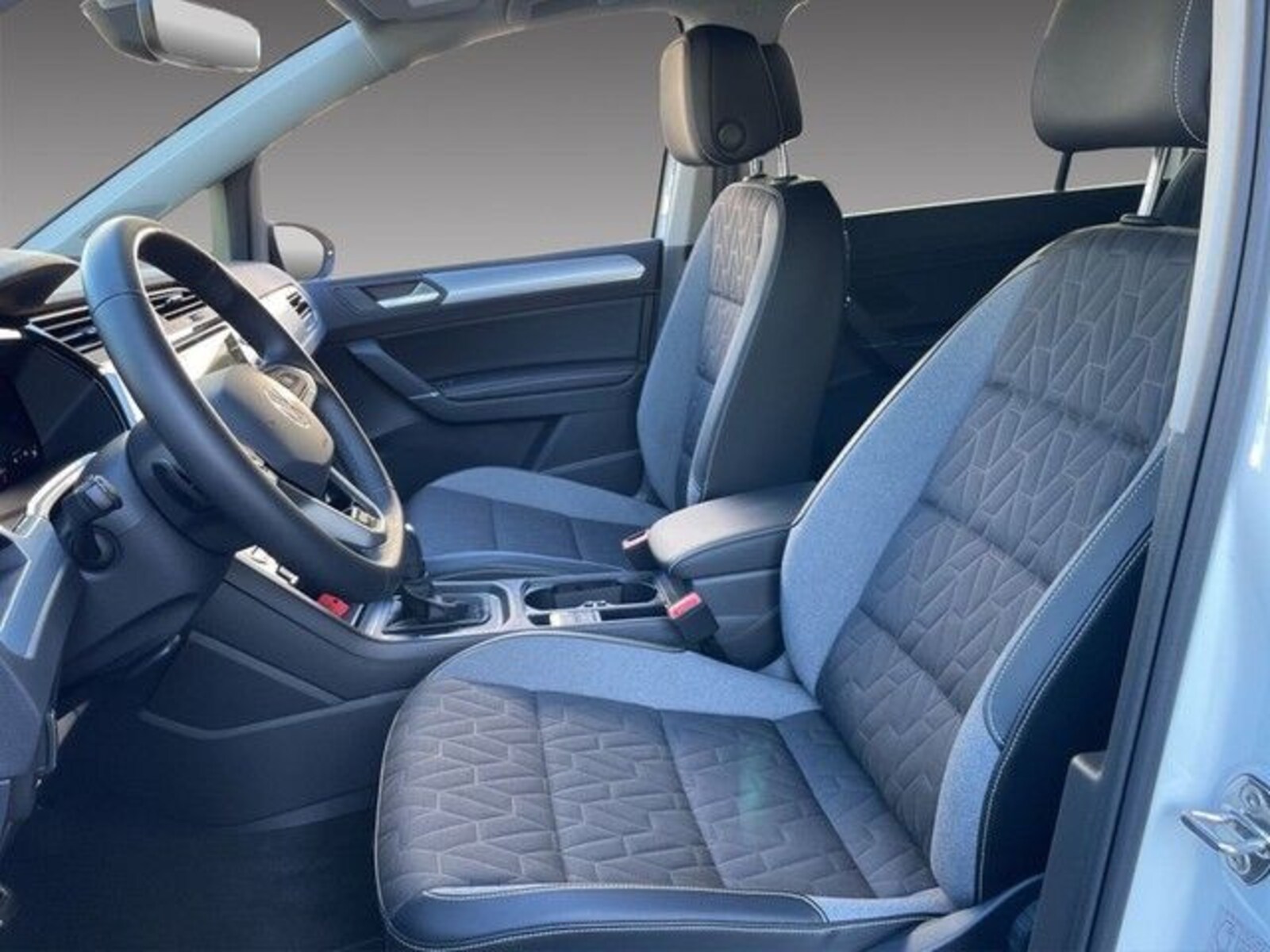 Volkswagen Touran – Bild 12