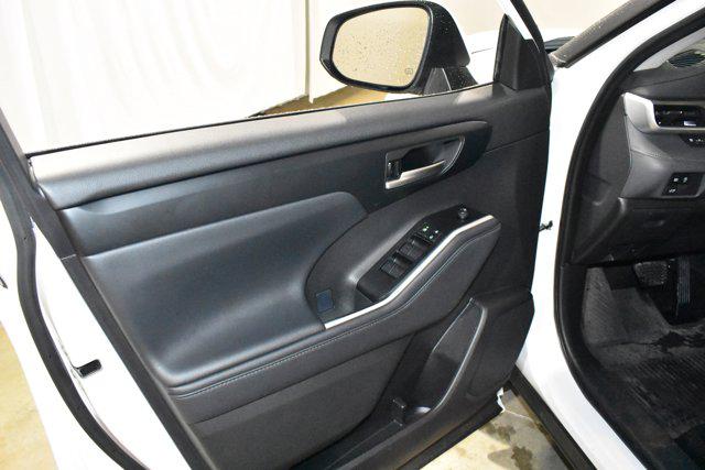 2025 Toyota Highlander 22