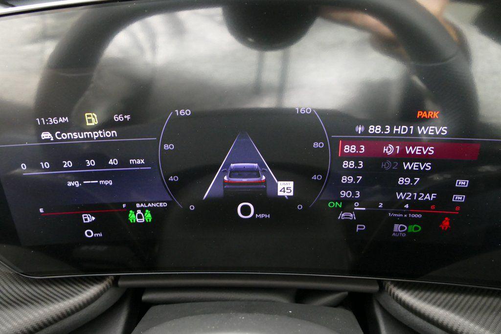 2025 Audi SQ5 Premium - Photo 16