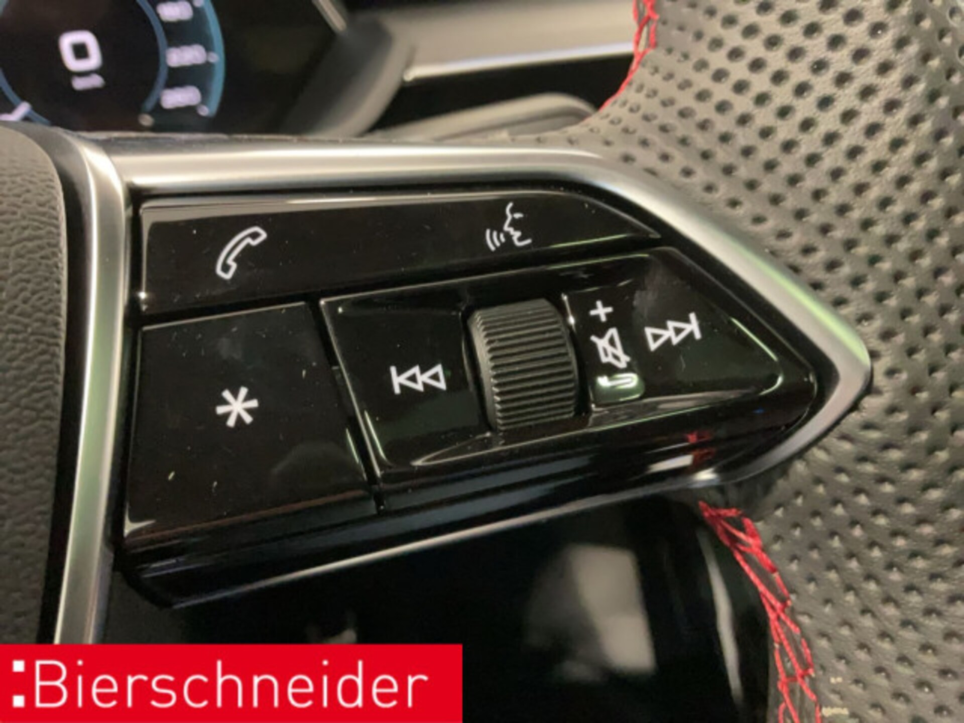 Audi Q8 Sportback e-tron S line