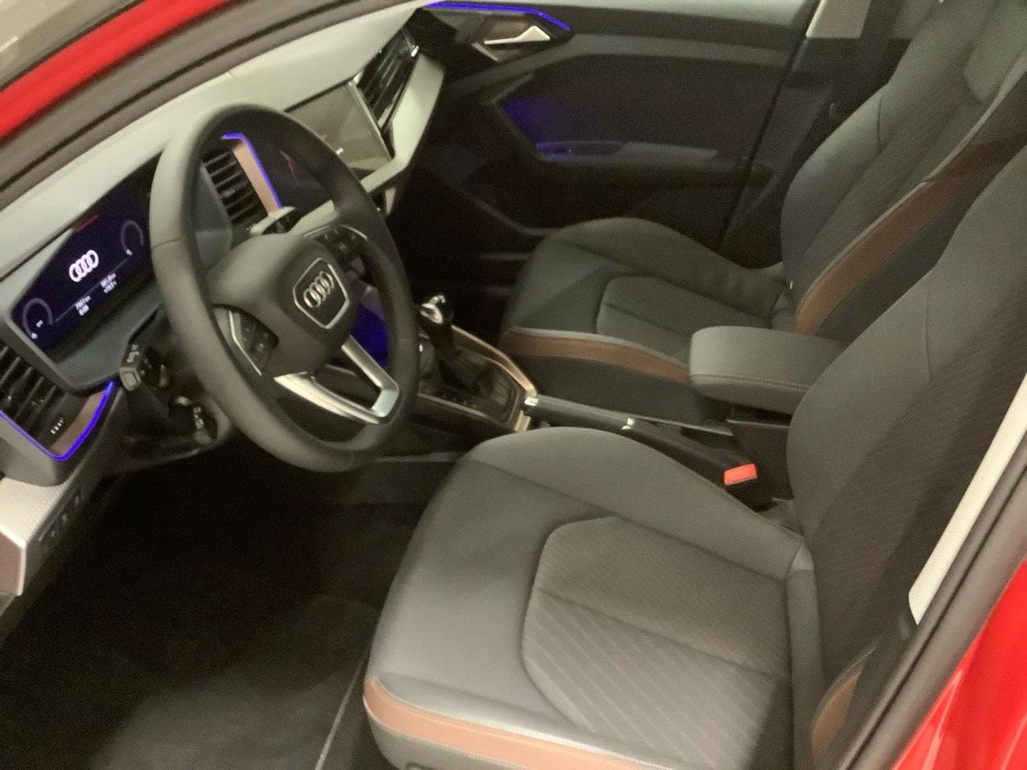 Bild über Audi A1 Sportback S line 25 TFSI S tronic - für weitere Informationen kontaktieren Sie den Audi Partner