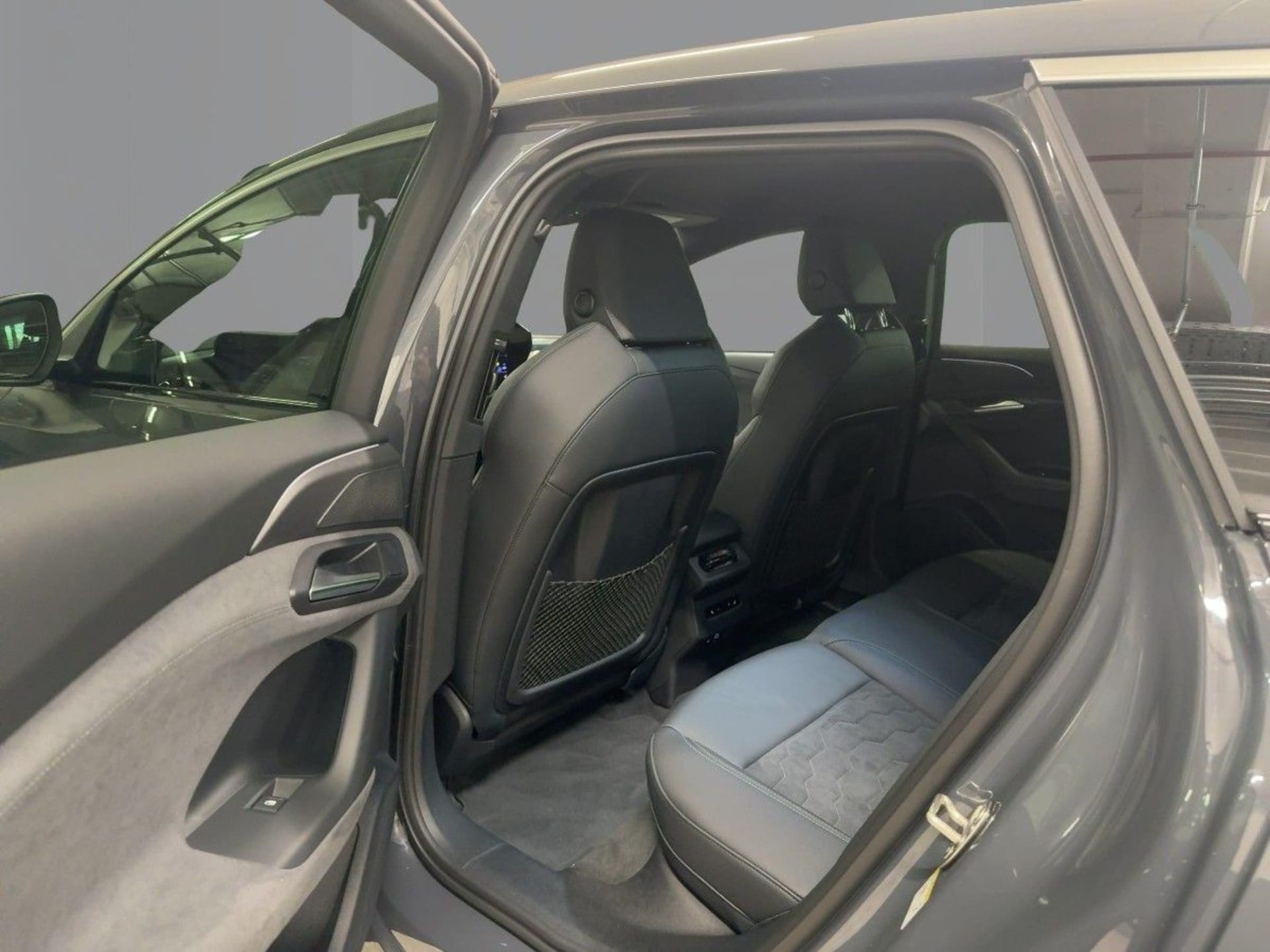 Audi A6 Avant e-tron