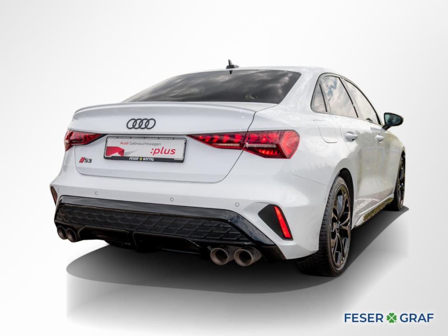 Bild über Audi S3 Limousine TFSI quattro S tronic - für weitere Informationen kontaktieren Sie den Audi Partner