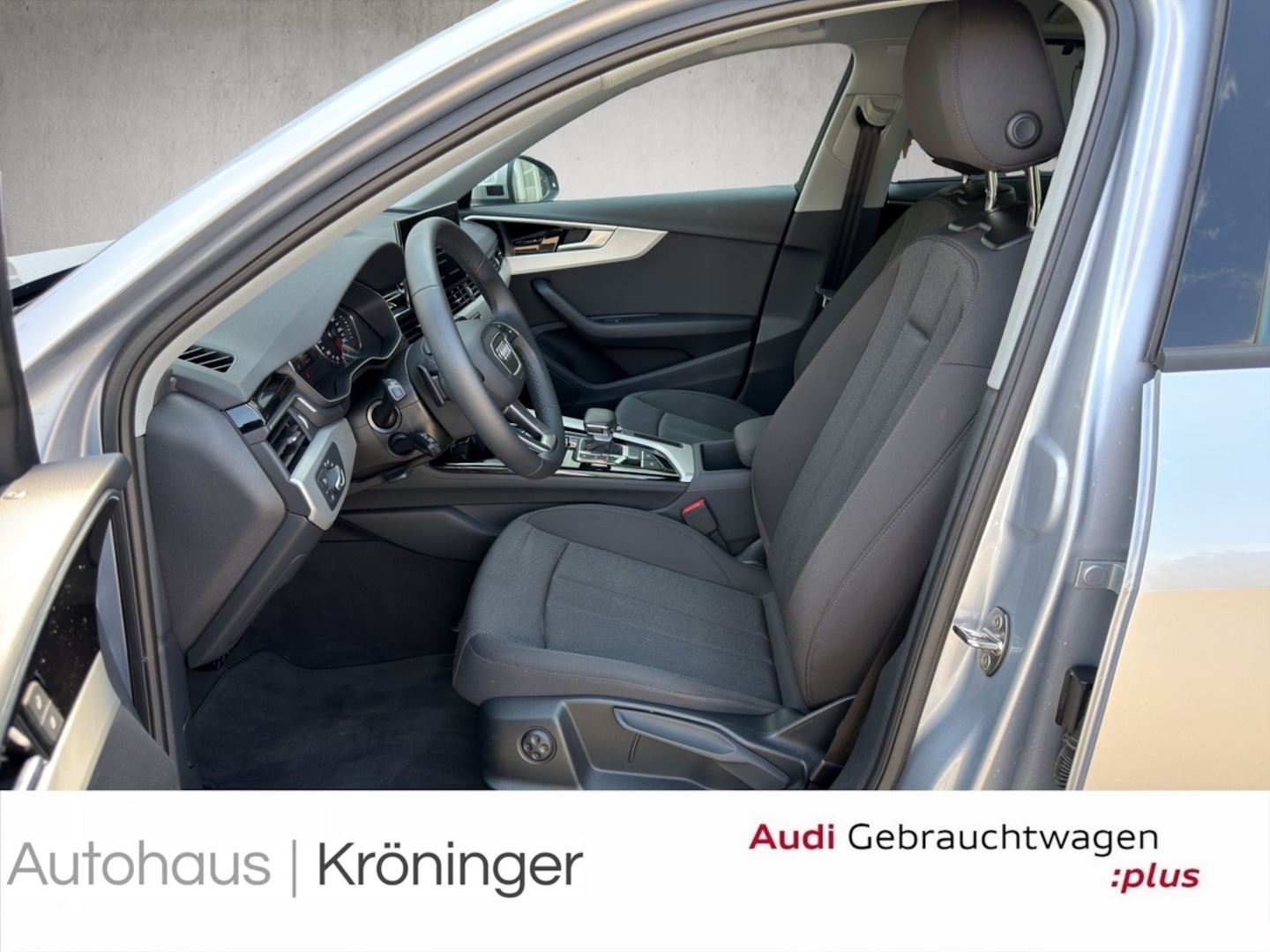 Bild über Audi A4 Limousine 30 TDI S tronic - für weitere Informationen kontaktieren Sie den Audi Partner
