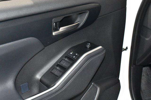 2025 Toyota Highlander 23