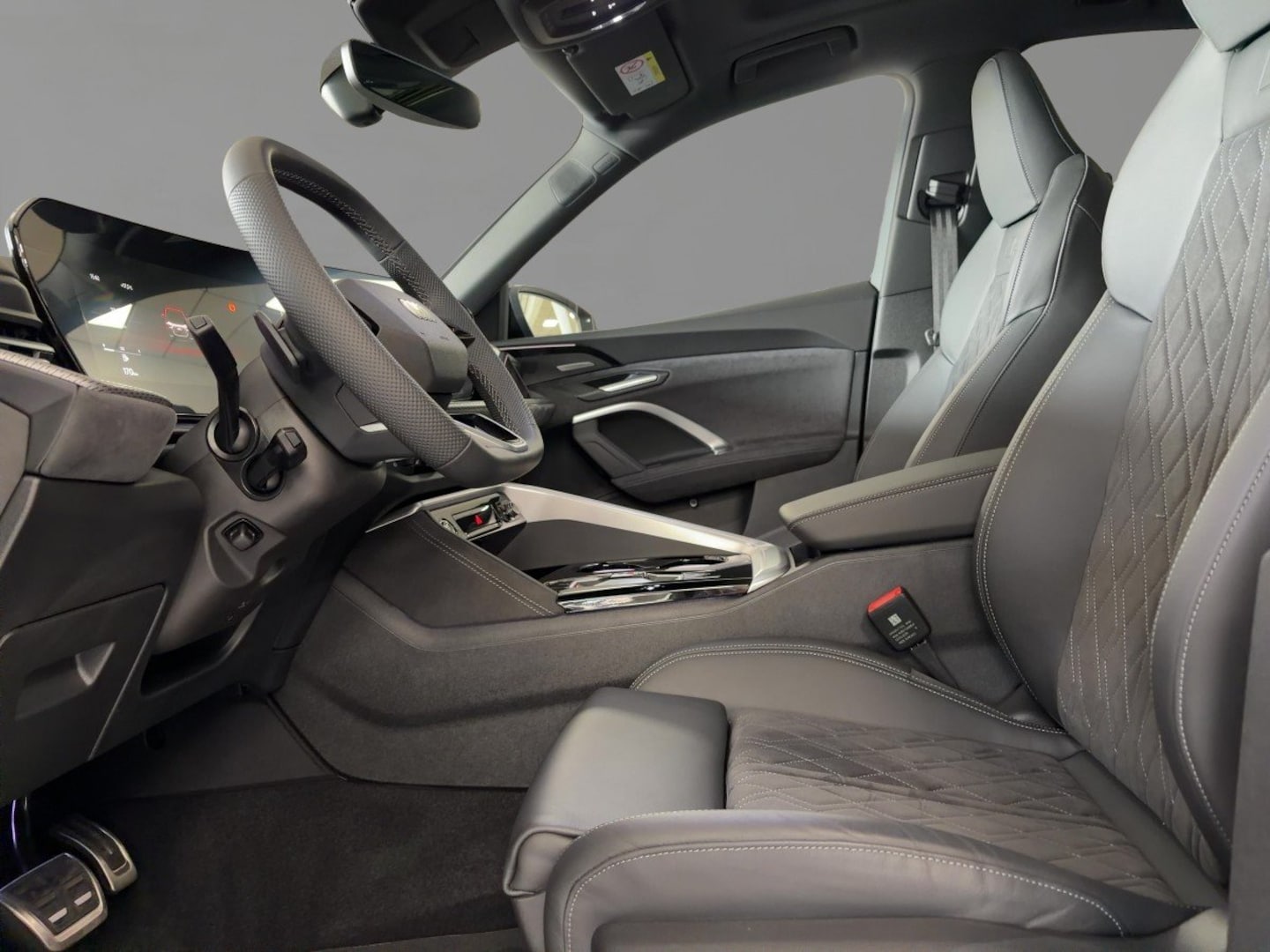 Bild über Audi Q5 Sportback TDI quattro 150 kW S tronic - für weitere Informationen kontaktieren Sie den Audi Partner