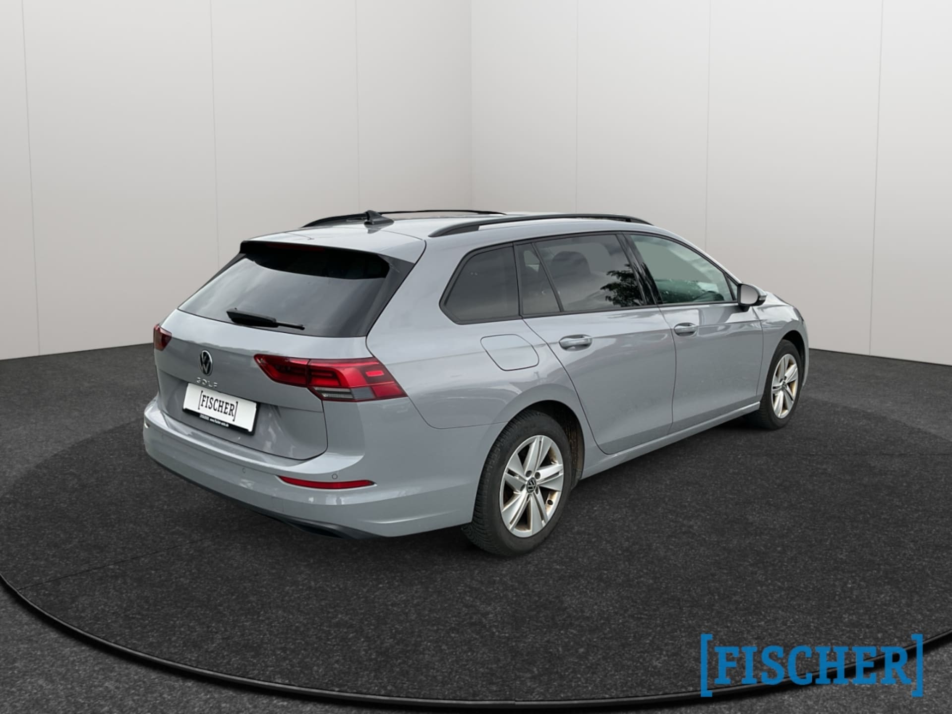 Volkswagen Golf Variant Life
